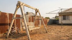 8 Signs Your Childhood Was Not as Happy as You Remember