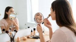 Even Makeup Application Trick: A Simple Mirror Technique That Improves Coverage Instantly
